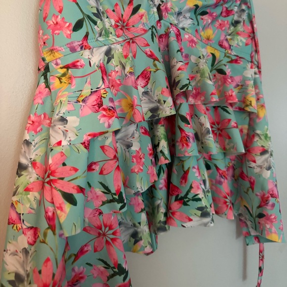 Floral Swim Top - Picture 3 of 6